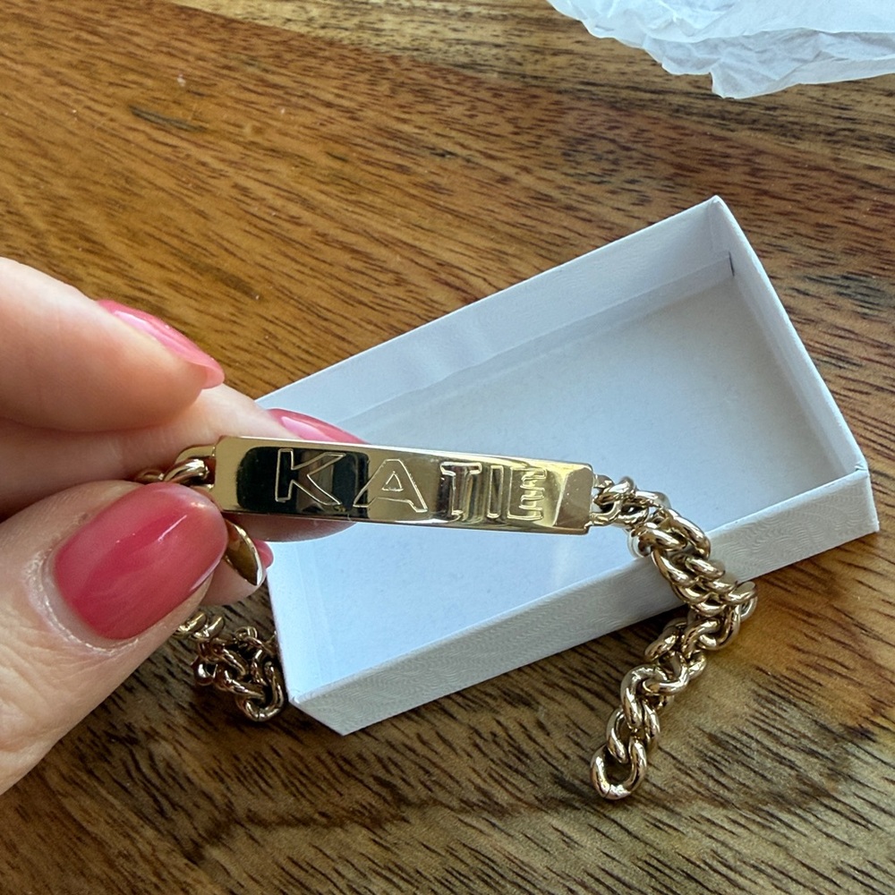 ID Bracelet Katie Nameplate